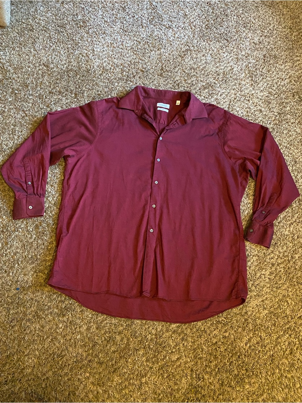 Calvin Klein Big Fit Red Burgundy Long Sleeve Size 18 34/35
